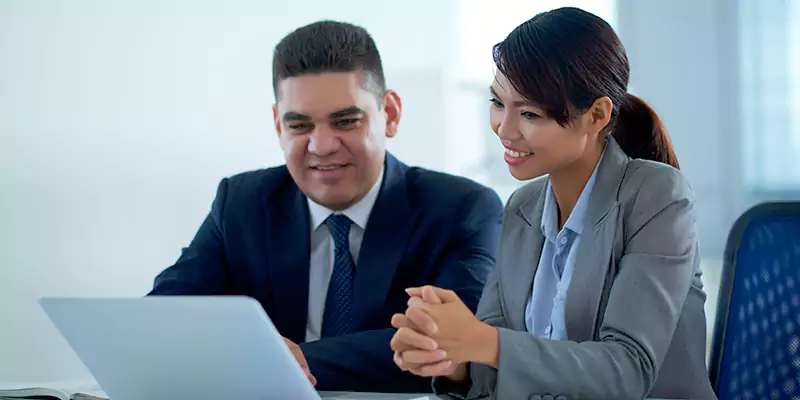 Why Partner with the Best TN Visa Consultants for Canadian Applicants for Uganda?